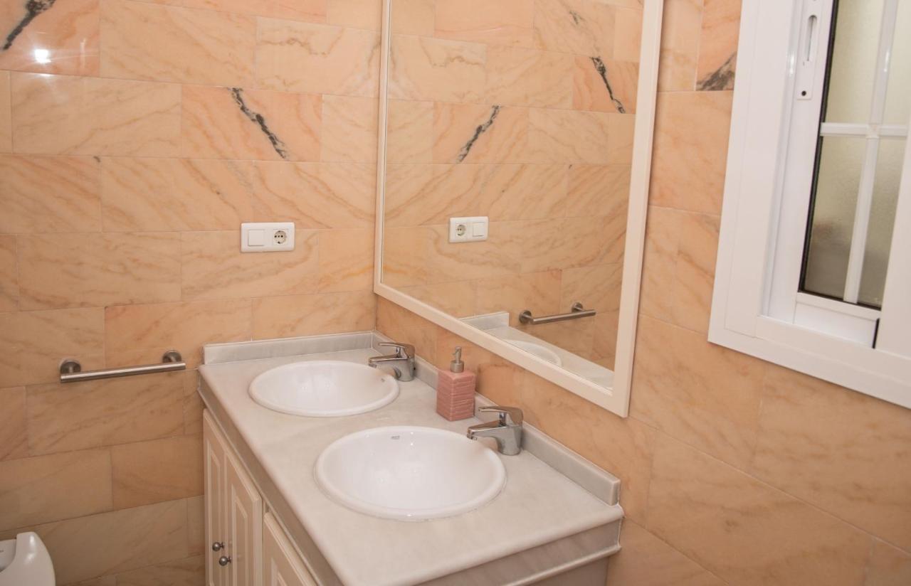 Apartamentos Casa Tuli C, アルハラケ エクステリア 写真